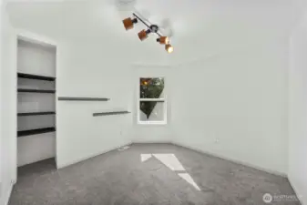 2nd bedroom.