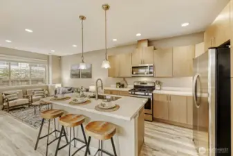 Kitchen w/ eating space
