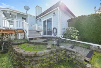 Yard area off primary suite