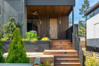 Brazilian hardwood decking. Drip irrigation. Planting beds clad with steel.