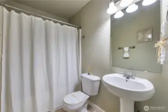 Main bathroom