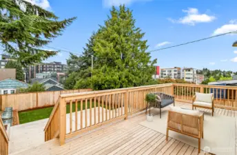 Huge Entertainment Deck with Great Views of the West