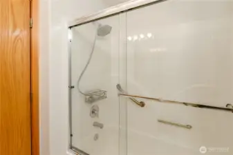 Bathroom designed for easy everyday use