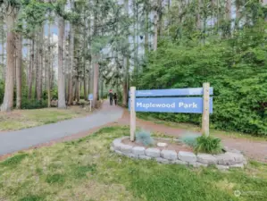 Maplewood Neighborhood Park is very close by, conveniently located off 144th Ave SE