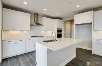 Photo not of actual home