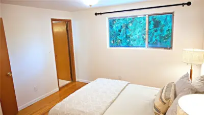 Entrance to hall bath