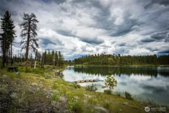 Completely surrounded by private land, Horseshoe Lake is a lovely 40+ acre lake in the heart of the Limebelt area between Riverside and Conconully.