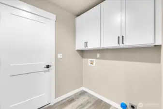 Laundry room going to the garage