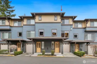 Welcome to Altura Condominiums Unit H3