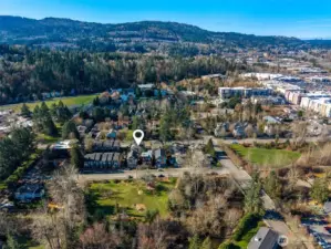 Unbeatable location - steps to Gilman Village, Front Street, dining, entertainment, parks, freeway access