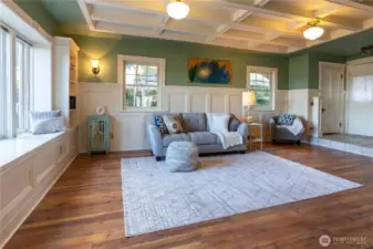 Great room, spectacular views from this room