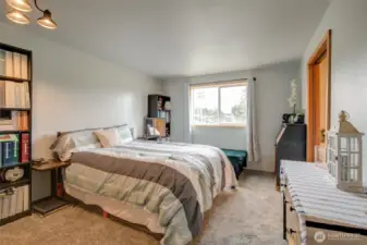1st Floor Primary with full bath