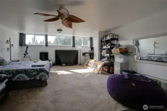 Upstairs bonus space