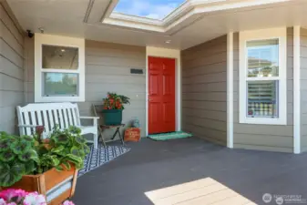 Nice sized front deck has composite material for easy maintenance