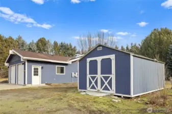 16x24 storage shed