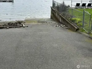 Community boat launch