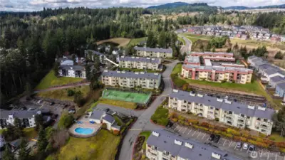 This condo is a ground floor condo located in Building F. Gives you good proximity to the amenities but a nice sound buffer from the sport courts and pool area.