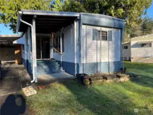 Unit has a brand new TPO roof complete with sheeting, gutters, and faschia.