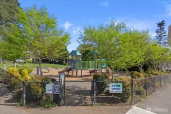 Public park directle accross the street