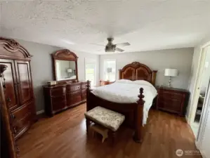 Primary Bed