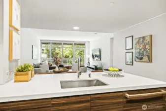 Luxurious finishes throughout.
