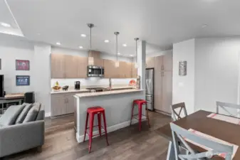 Bosch appliances include the microwave/convection oven, gas cooktop and double drawer freezer in the refrigerator (with icemaker) plus a convenient pantry to store all your dry goods.