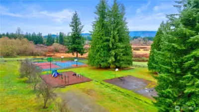 Recreation & sports courts