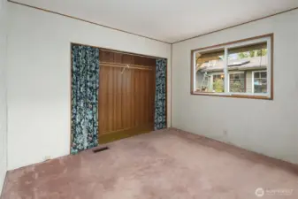 Second bedroom