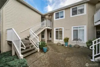 This is a ground floor unit with a single car garage, and no stairs.