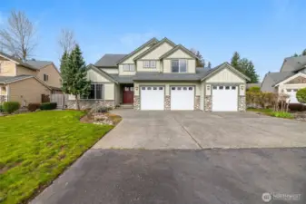 Beautiful Curtis Lang home