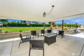 Enjoy the beautifully maintained outdoor common area—ideal for fresh air, sunshine, and friendly conversations.