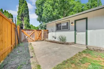 Patio with gate. Safe for pets and people.