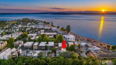 Whether you're watching ferries cruise past, enjoying a neighborhood festival, or walking to one of Alki’s beloved cafés or restaurants, this home offers the ultimate coastal lifestyle.