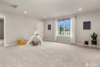 Huge Loft Area
