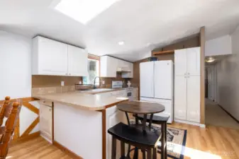 kitchen has space for additional bar seating