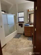 Primary bath 2