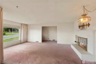 Living room tons of space