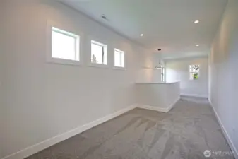 Open Landing Bonus Room for Library, Study, or Staging Area~