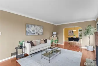 Spacious living room
