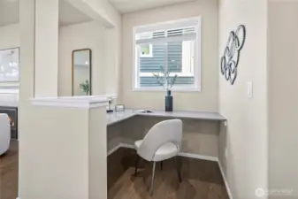 Study nook off of kitchen/living room.