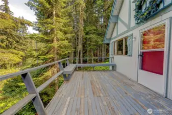 Front deck