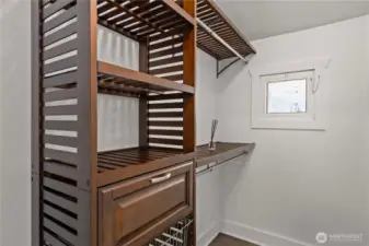 Custom Closet Organizer System (2021)
