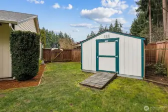 Excellent outdoor storage in this 12'x12' Tuff Shed that stays!