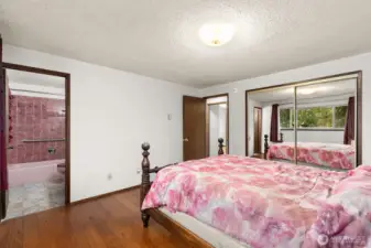 Primary Bedroom has attached full bathroom.