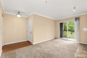 Slider to Private Balcony – Easy indoor-outdoor living with peaceful views.