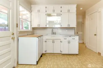 Kitchen with charming touches -