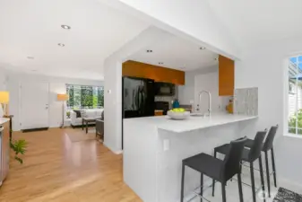 Countertop Bar to Grab a Bite.