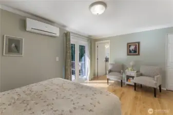 Primary Bath has French-Doors that open up to upper deck.