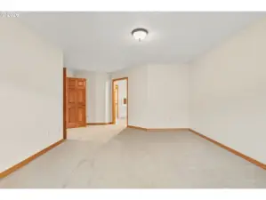 Primary Bedroom - Upper