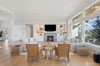 Airy and Light Great Room